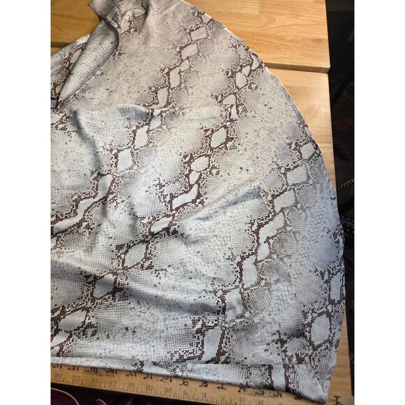 TCEC Snake Print Satin Hi-Lo Bias Cut Skirt Y2k 2000's Large Side Zip Button - Picture 11 of 12